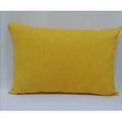 cojin  Alargado amarillo